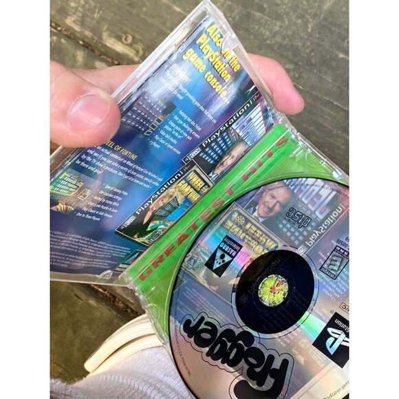 Frogger (Sony PlayStation 1, 1997) PS1 Greatest Hits CIB Tested Works Video Game - Picture 3 of 3